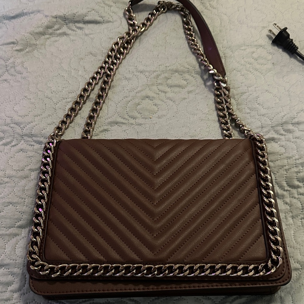 Chic Brown Chevron Chain Shoulder Bag